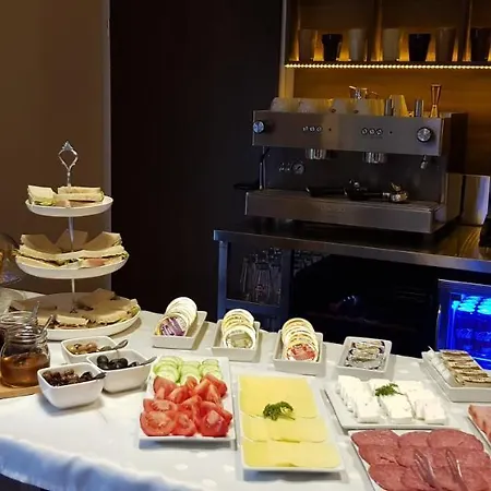 Szálloda микадо - онлайн Self Check-in 3*