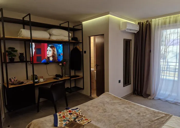 микадо - онлайн Self Check-in Otel Burgaz