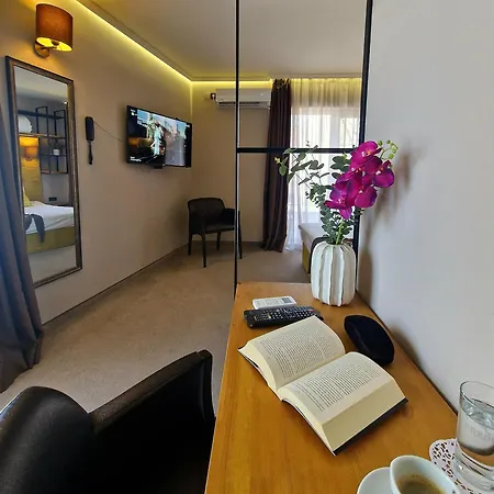 Хотел Микадо Hotel