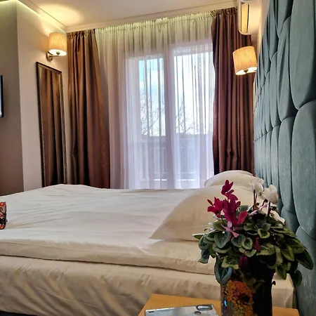 Hotel микадо - онлайн Self Check-in