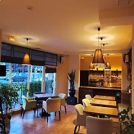 Хотел Микадо Hotel 3*