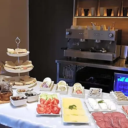 Хотел Микадо 3* Burgas City