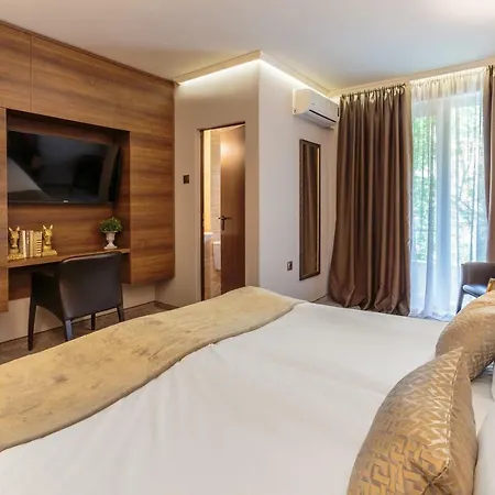 Hotel Хотел Микадо 3*
